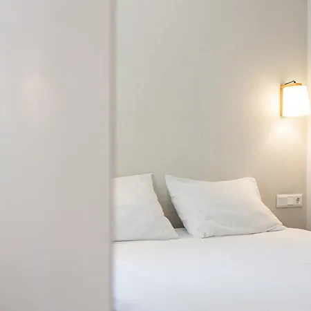 Atlantic Apartment *