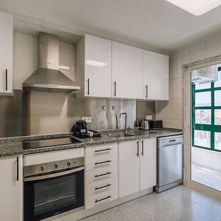 Atlantic Apartment